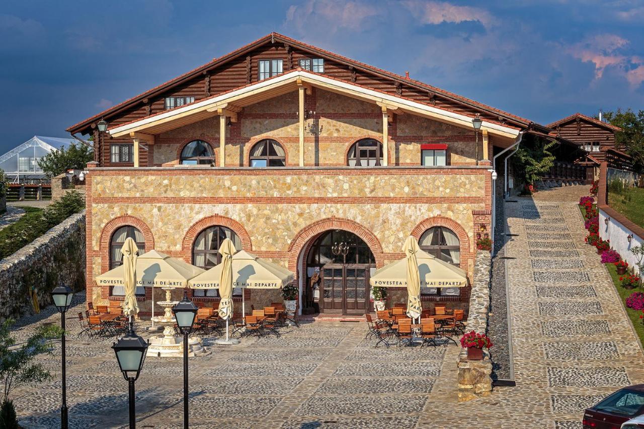 Conacul Maria Theresa Orlat Exterior photo